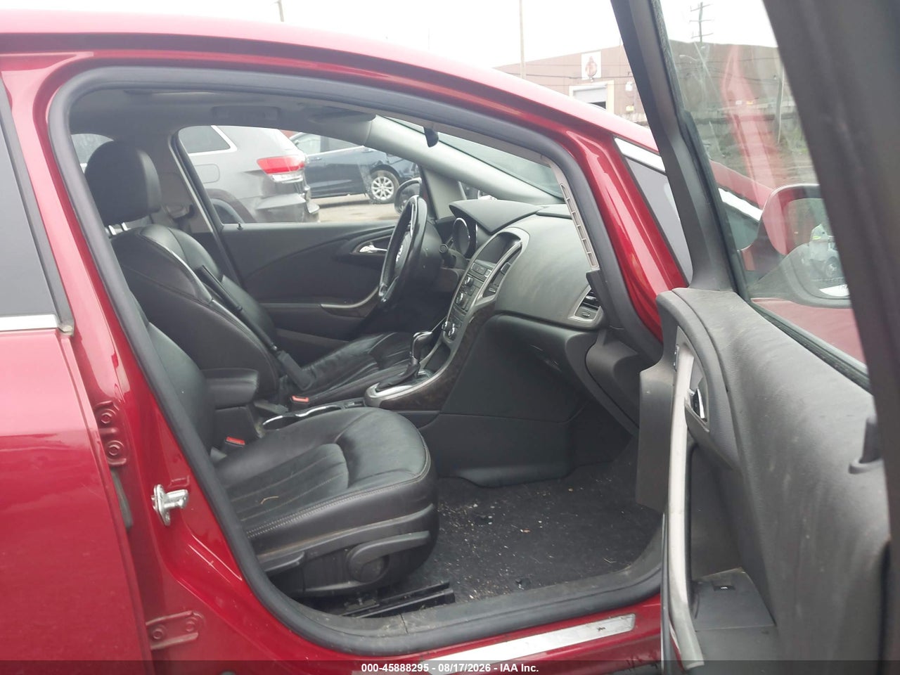 2013 BUICK VERANO LEATHER GROUP · 5/10
