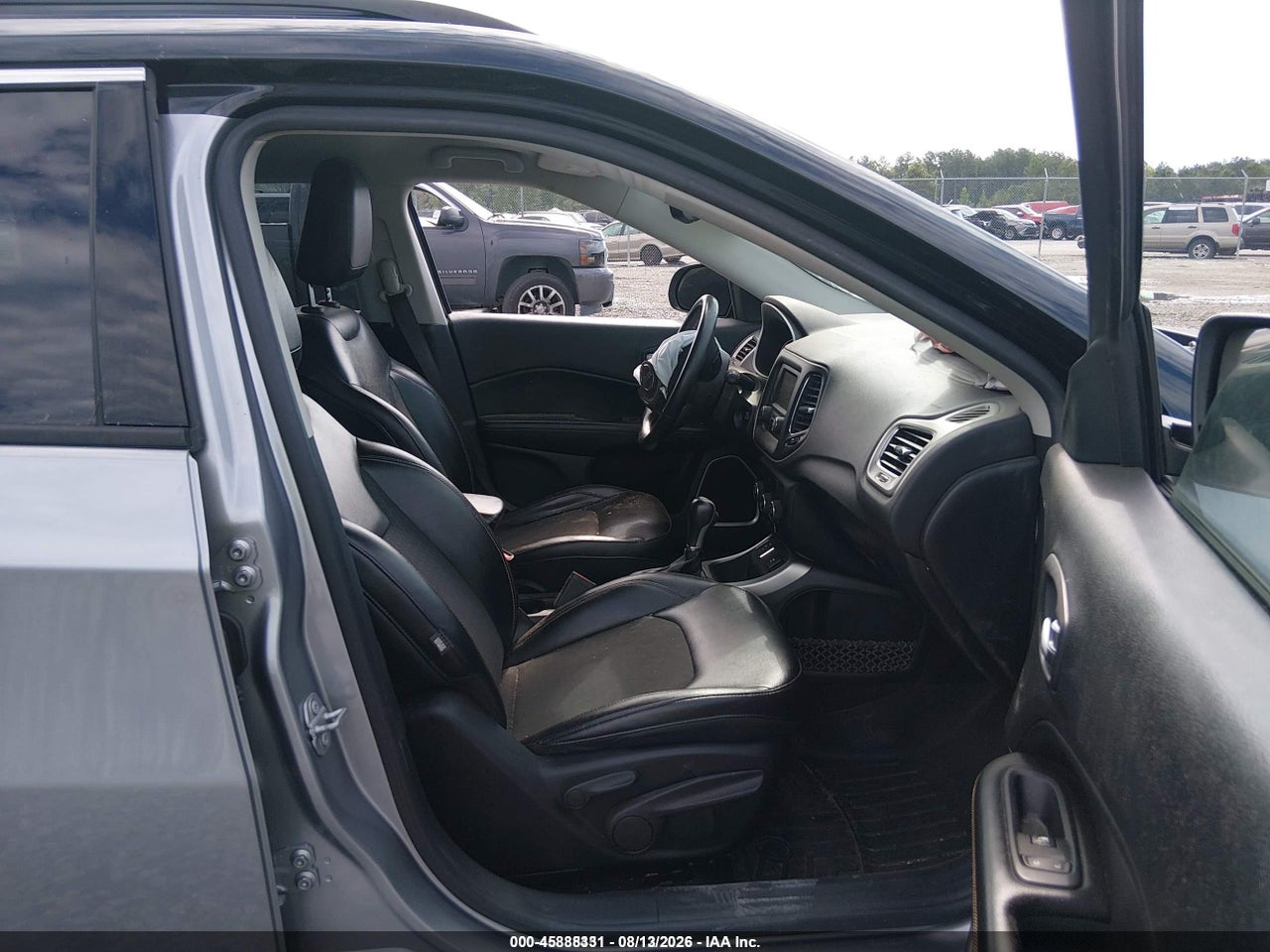 2018 JEEP COMPASS LATITUDE FWD · 5/11