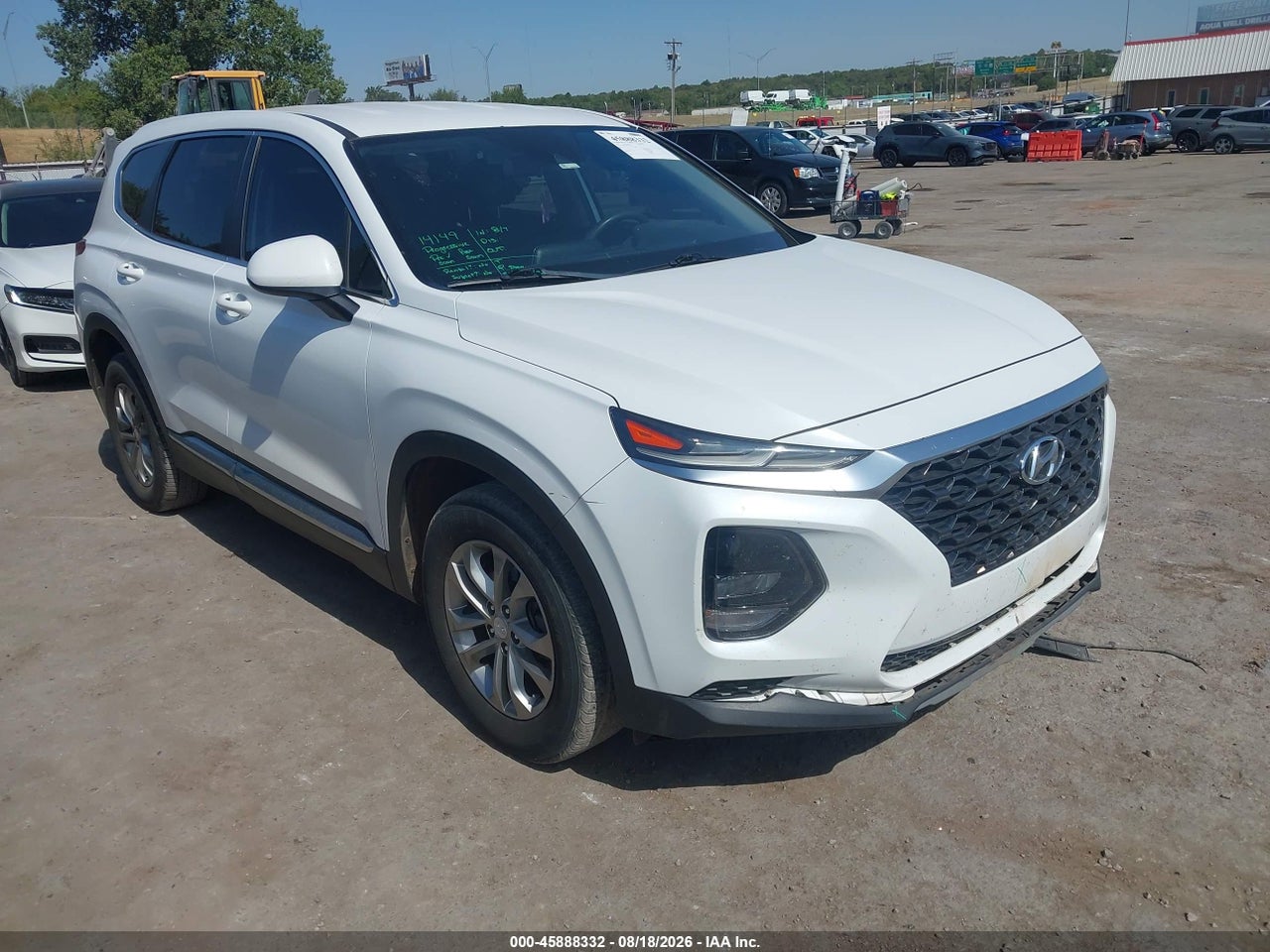 5NMS23AD9KH****** · 2019 HYUNDAI SANTA FE SE