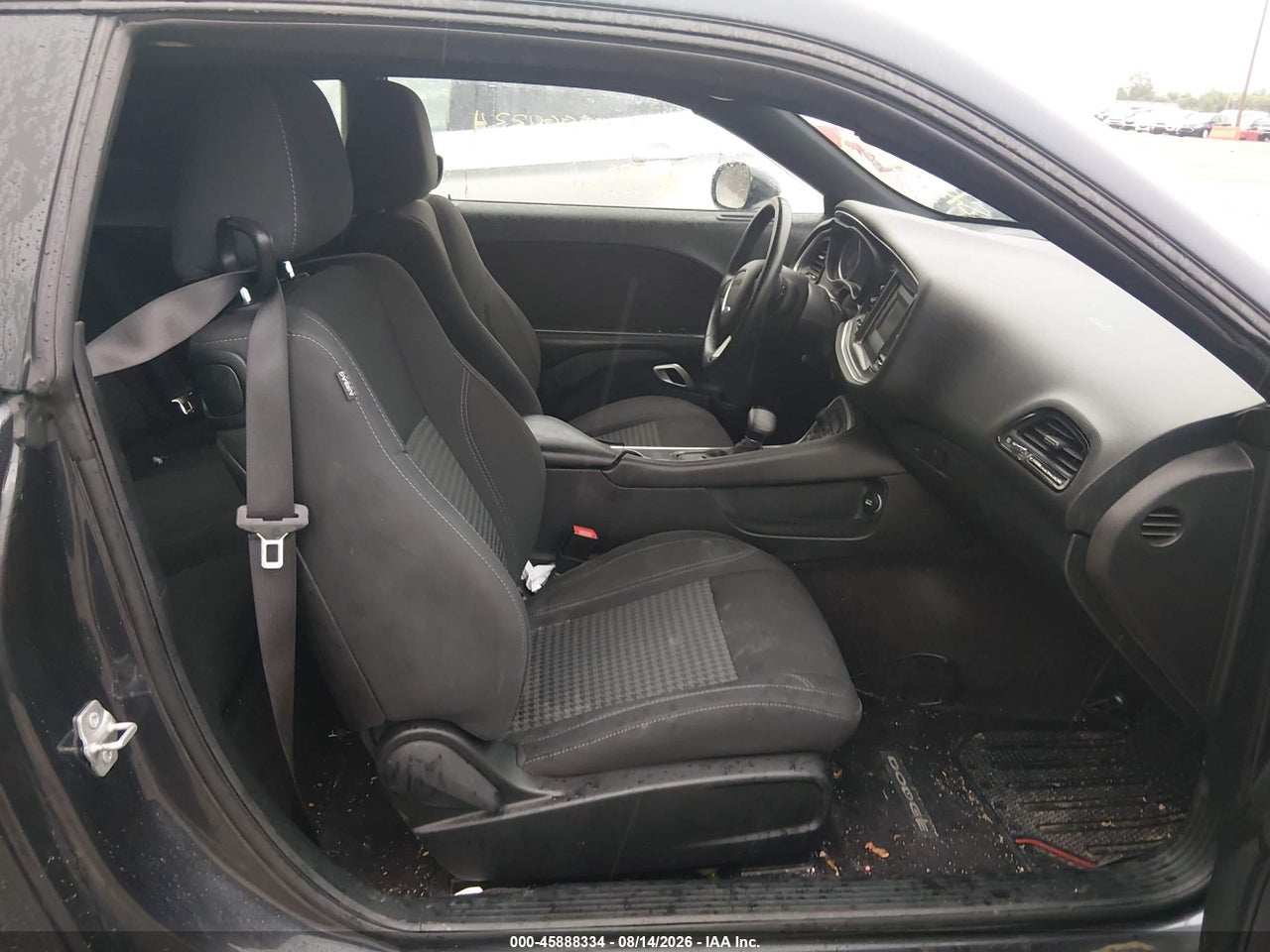 2016 DODGE CHALLENGER SXT · 5/10