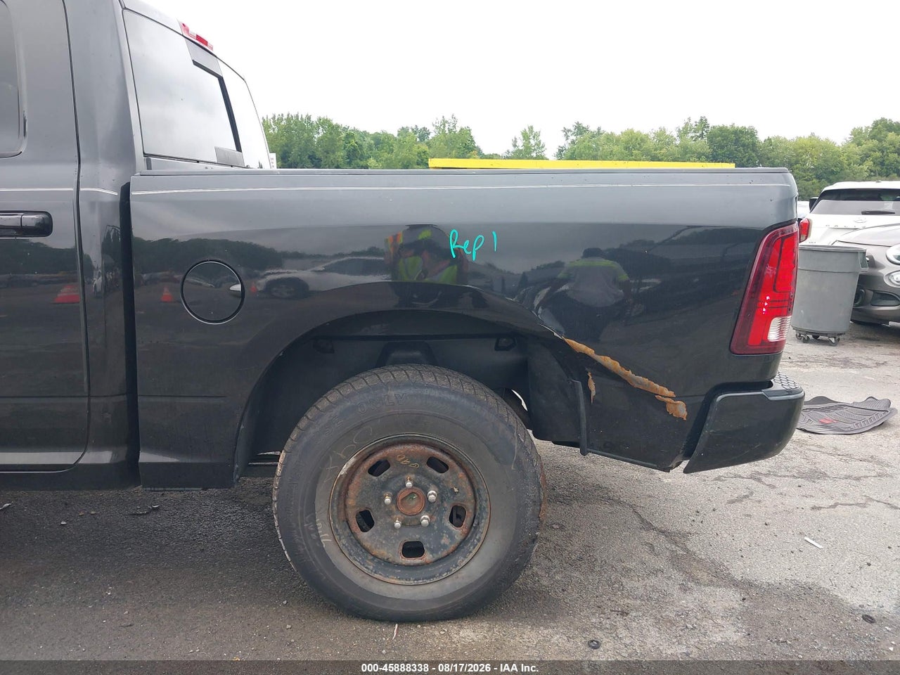 2016 RAM 1500 SPORT · 6/11