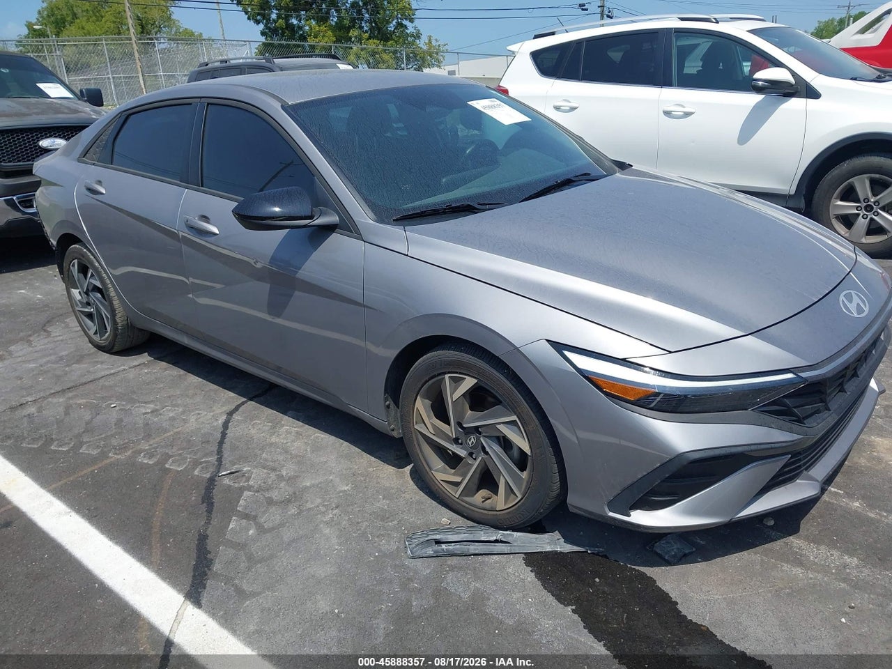 2025 HYUNDAI ELANTRA SEL SPORT