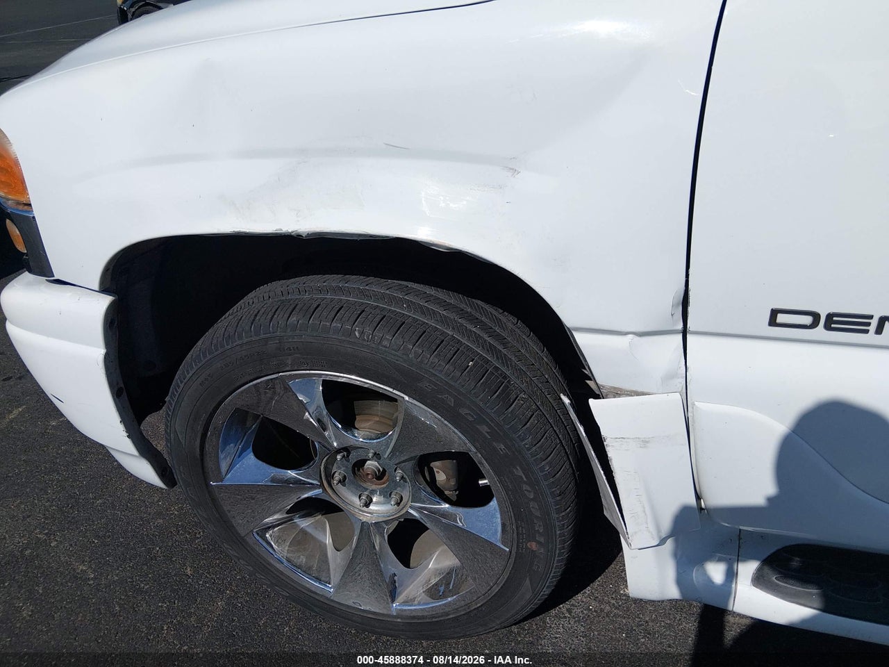 2005 GMC YUKON DENALI · 6/11
