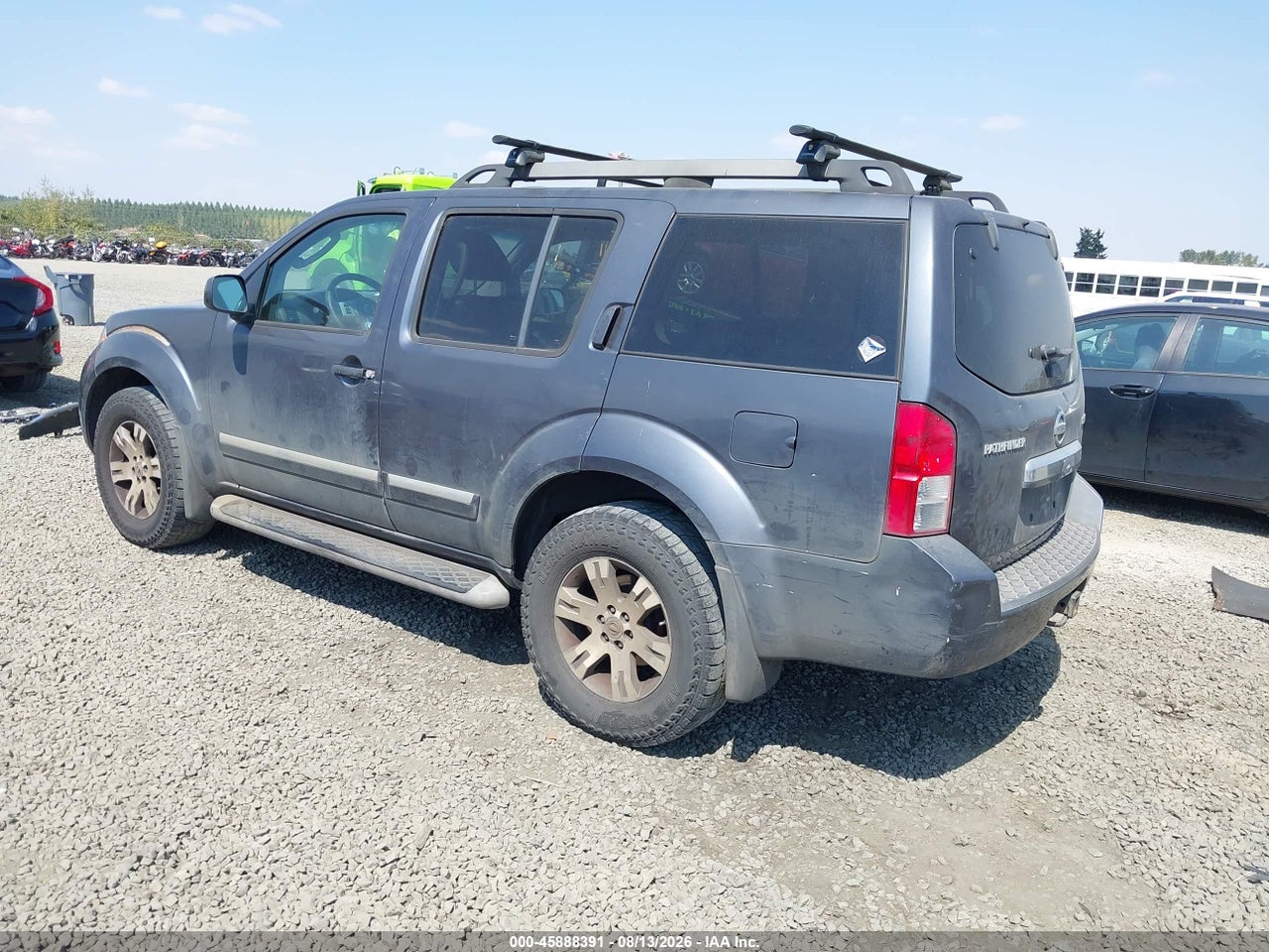 2011 NISSAN PATHFINDER SILVER · 3/11