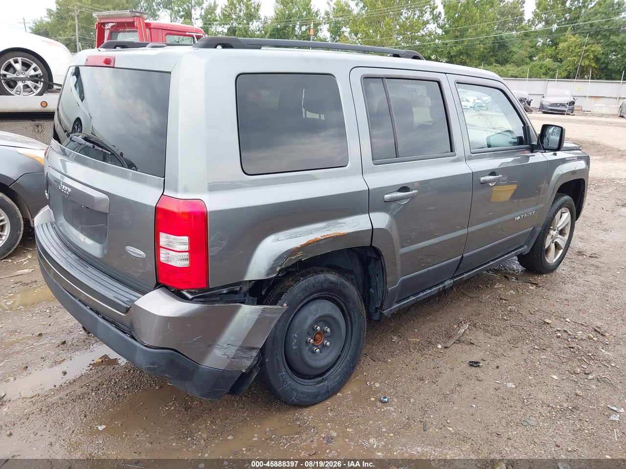 2013 JEEP PATRIOT LATITUDE · 4/11