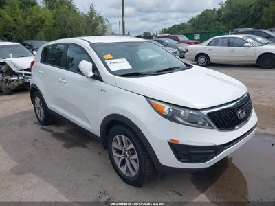 KNDPBCAC3G7****** · 2016 KIA SPORTAGE LX