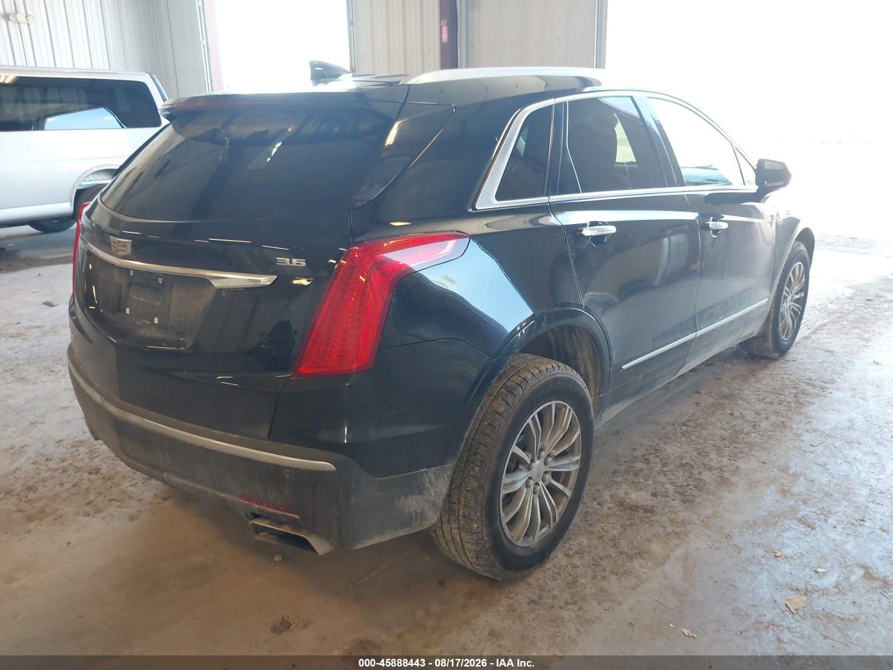 2017 CADILLAC XT5 LUXURY · 4/11