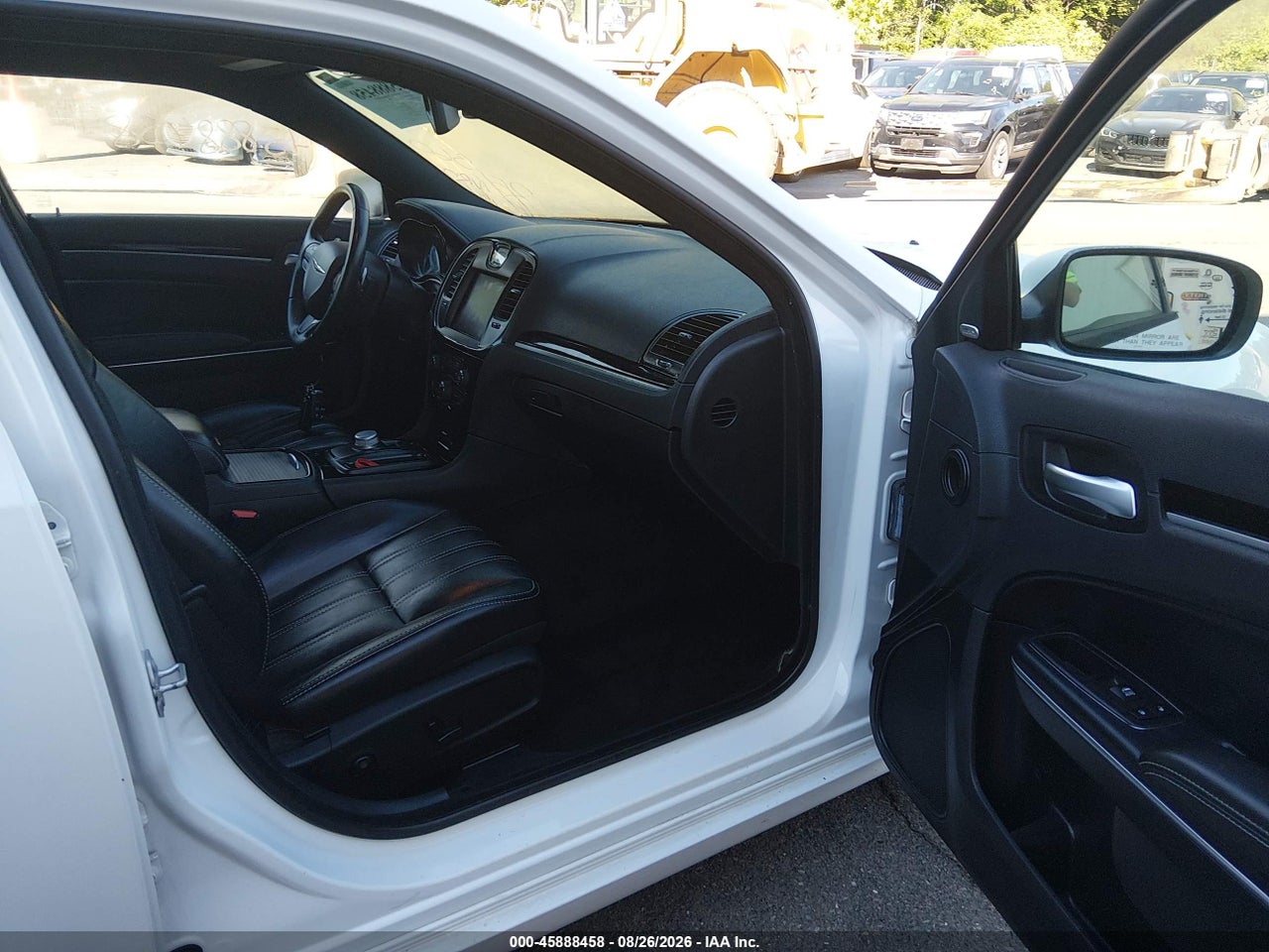 2018 CHRYSLER 300 300S AWD · 5/11