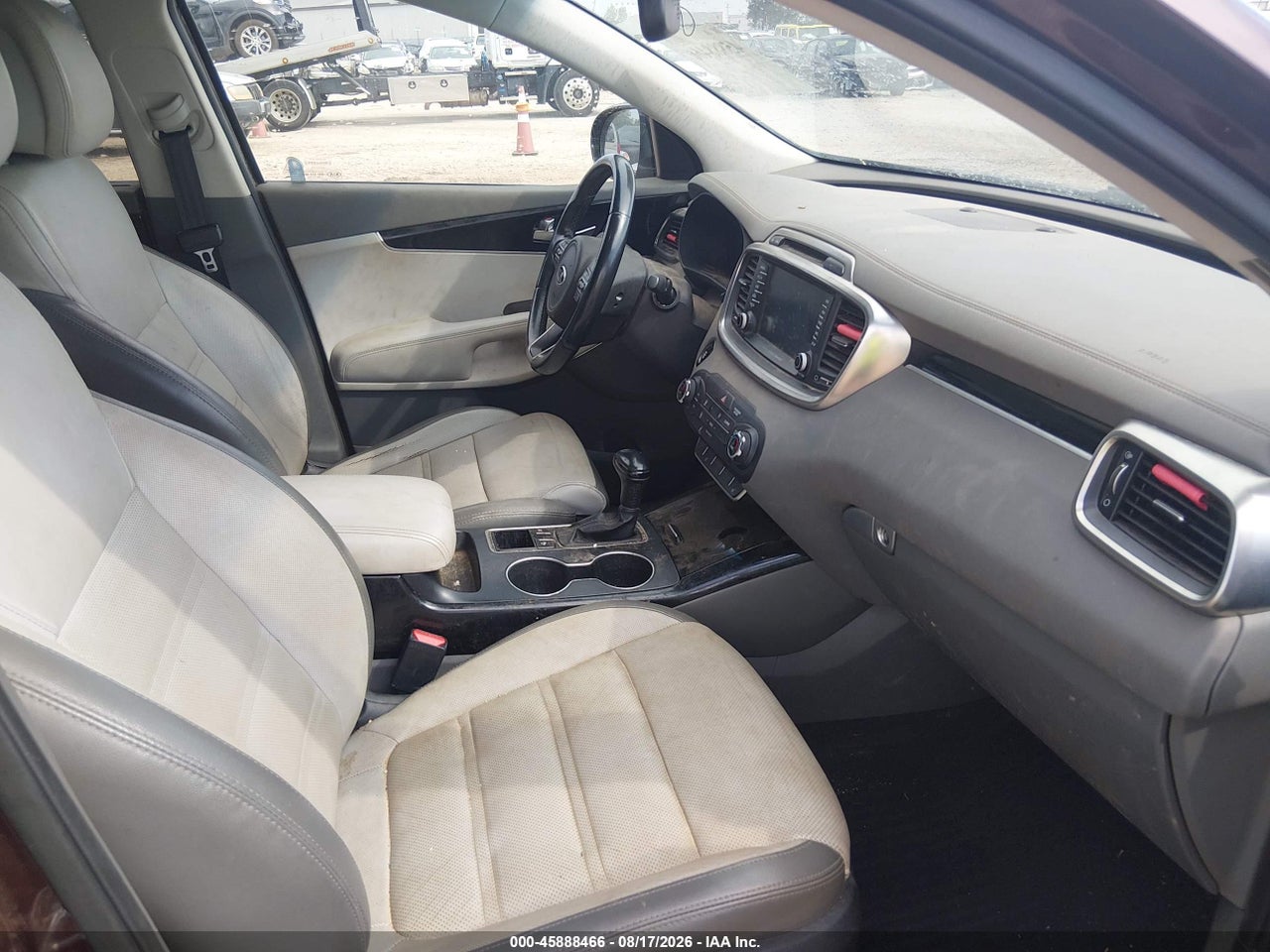 2016 KIA SORENTO 3.3L SX · 5/11