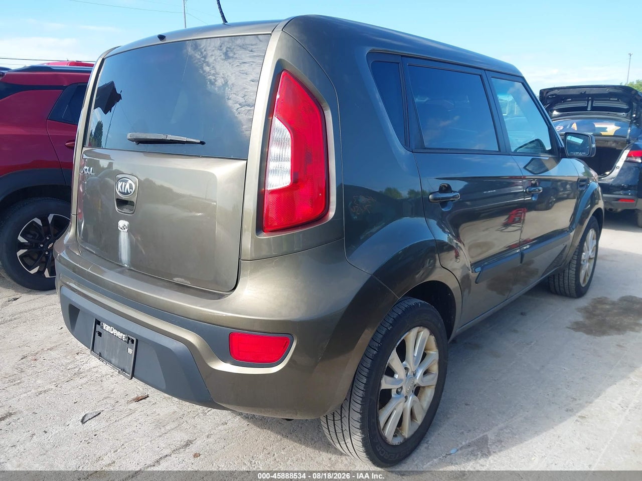 2013 KIA SOUL + · 4/11