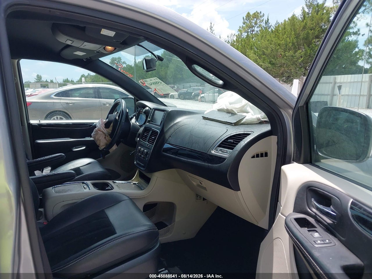 2017 DODGE GRAND CARAVAN SXT · 5/11