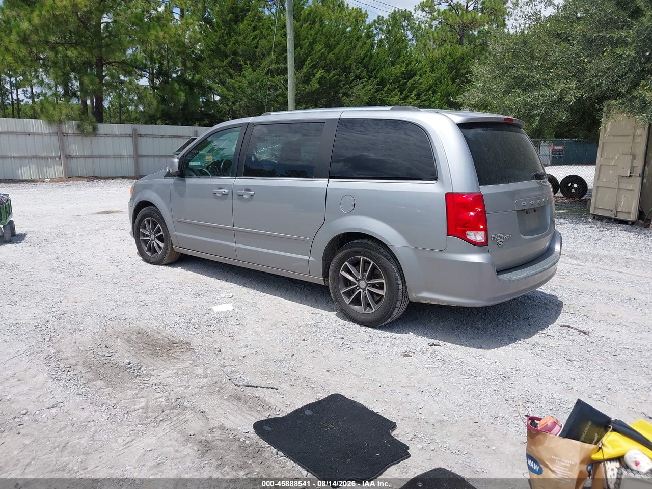 2017 DODGE GRAND CARAVAN SXT · 3/11