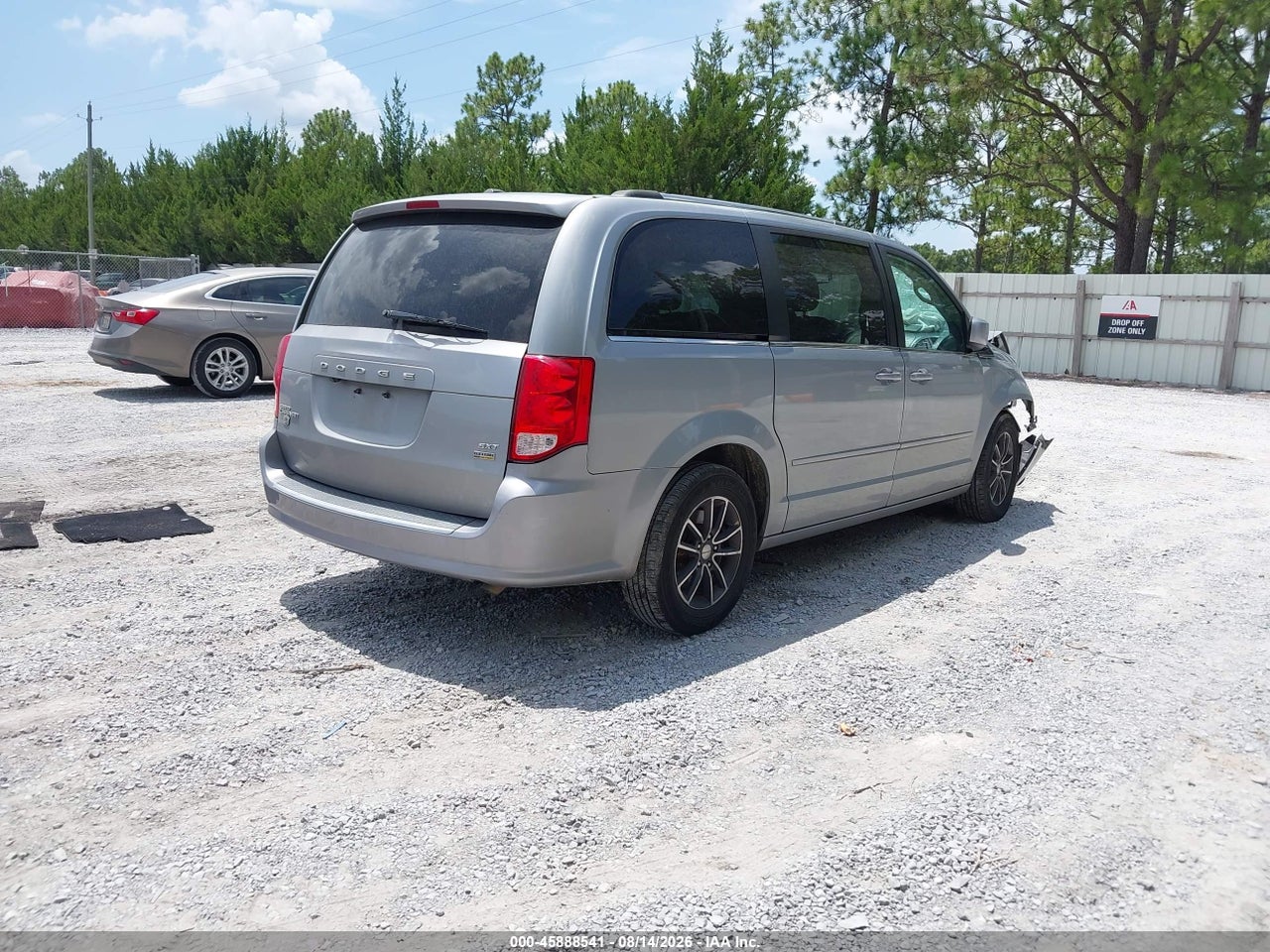 2017 DODGE GRAND CARAVAN SXT · 4/11