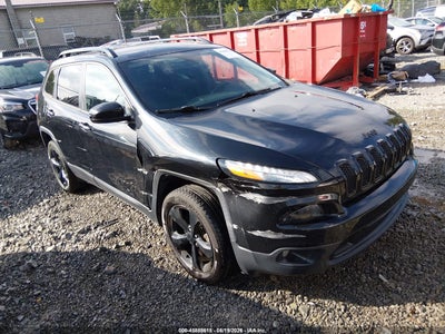 1C4PJLCB7JD****** · 2018 JEEP CHEROKEE LATITUDE FWD
