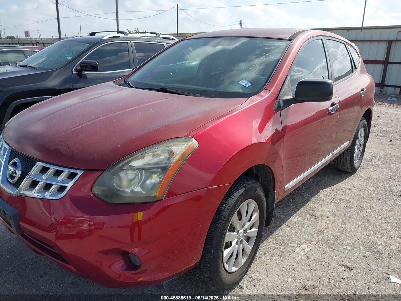 2013 NISSAN ROGUE S · 6/11
