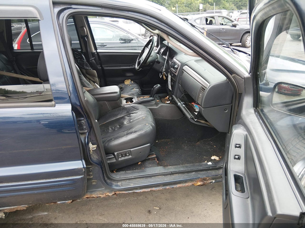 2004 JEEP GRAND CHEROKEE LAREDO · 5/11