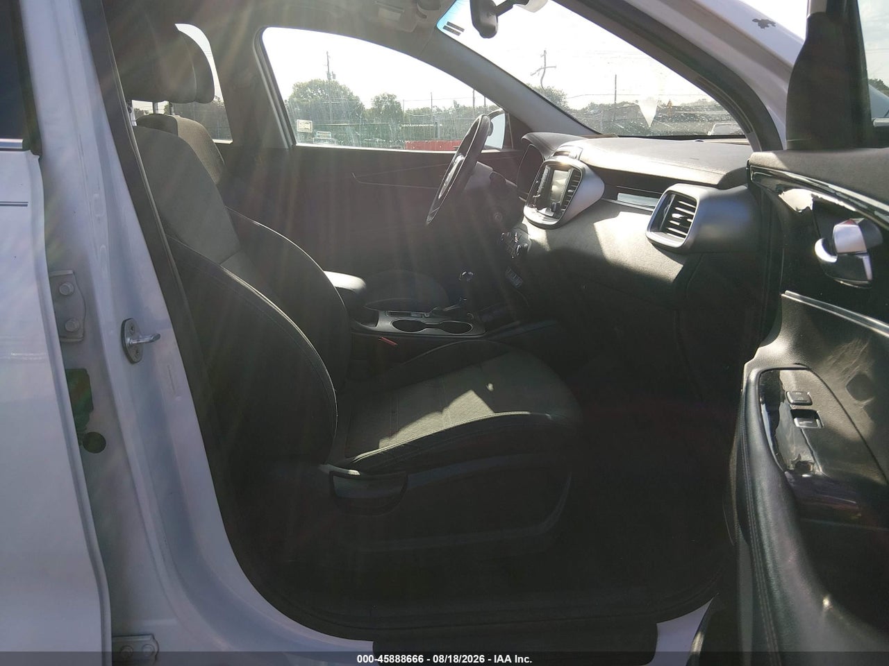 2017 KIA SORENTO 2.4L LX · 5/11