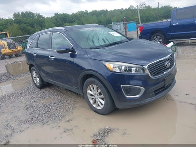 5XYPGDA3XJG****** · 2018 KIA SORENTO 2.4L LX