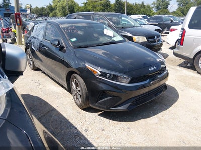 3KPF24AD3PE****** · 2023 KIA FORTE LXS