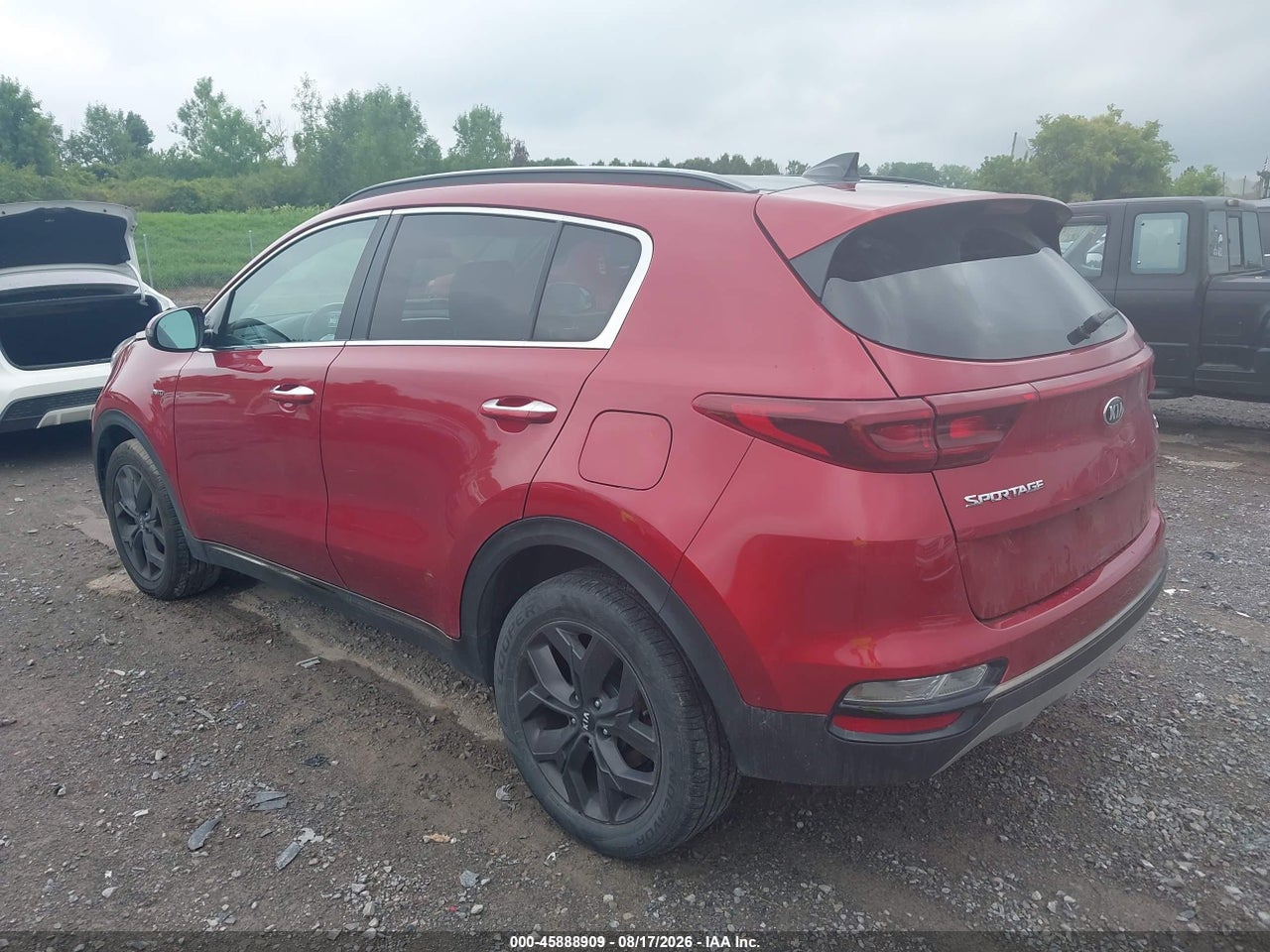 2020 KIA SPORTAGE S · 3/11