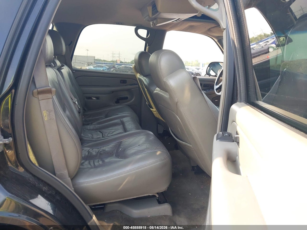 1GKEK13T35J****** · 2005 GMC YUKON SLT · 8/11