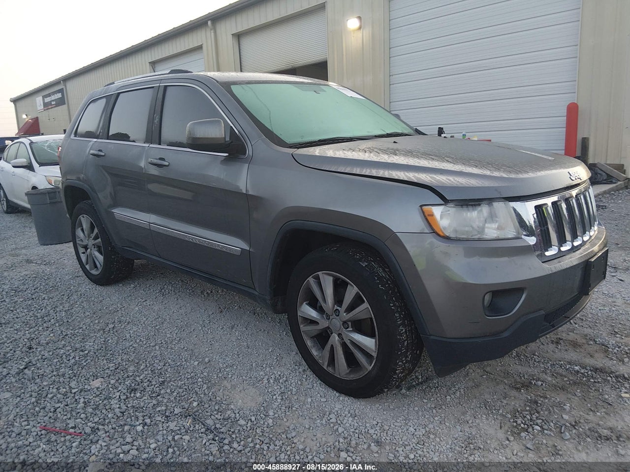 1C4RJEAG4DC****** · 2013 JEEP GRAND CHEROKEE LAREDO