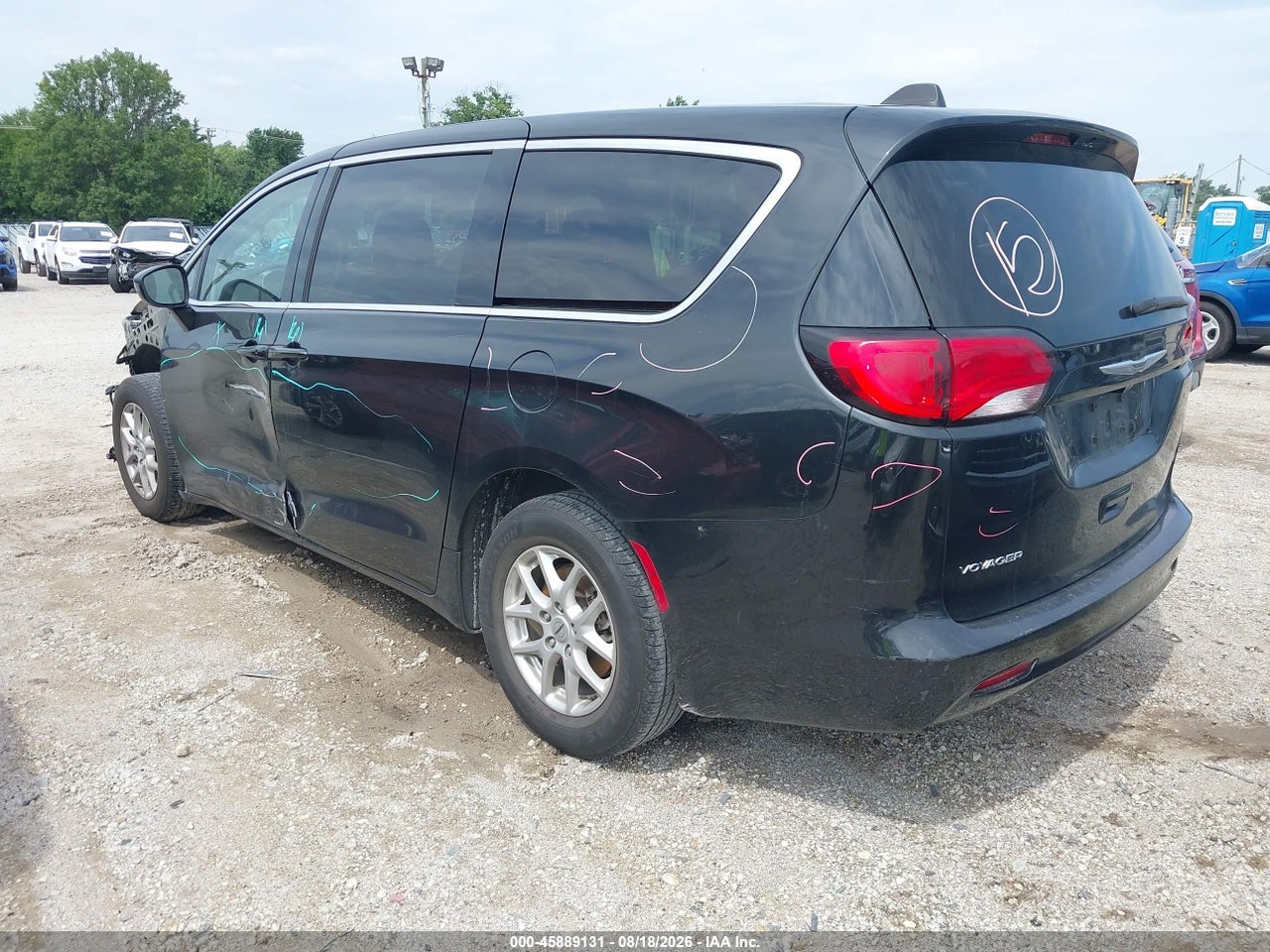 2022 CHRYSLER VOYAGER LX · 3/11