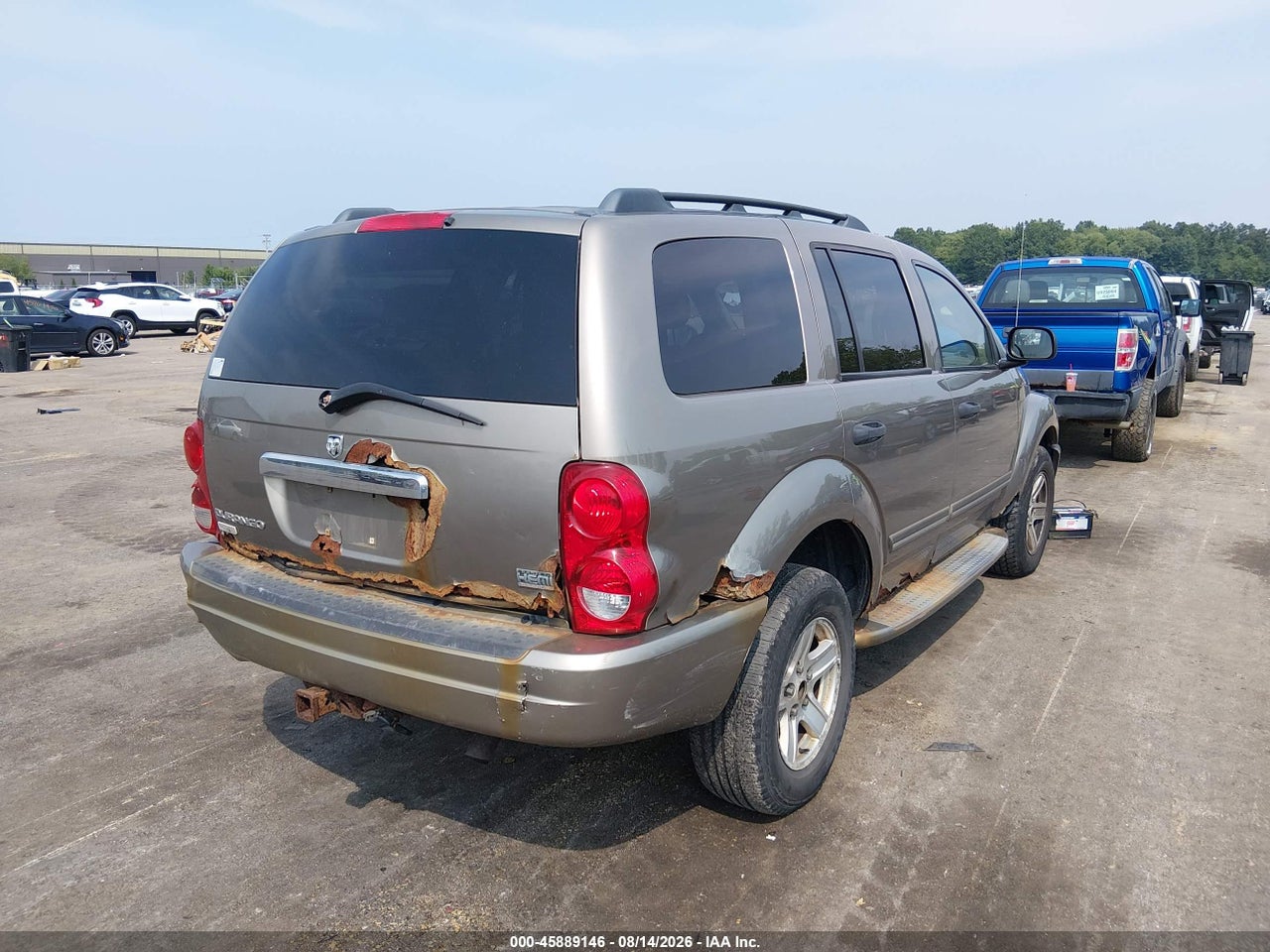 2004 DODGE DURANGO LIMITED · 4/11