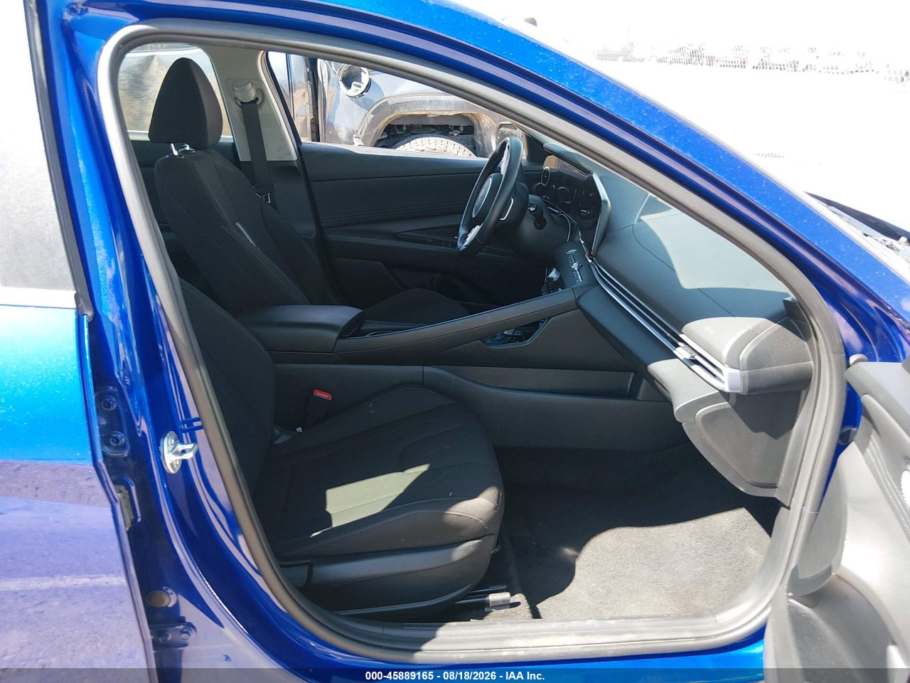 2025 HYUNDAI ELANTRA SEL CONVENIENCE · 5/11
