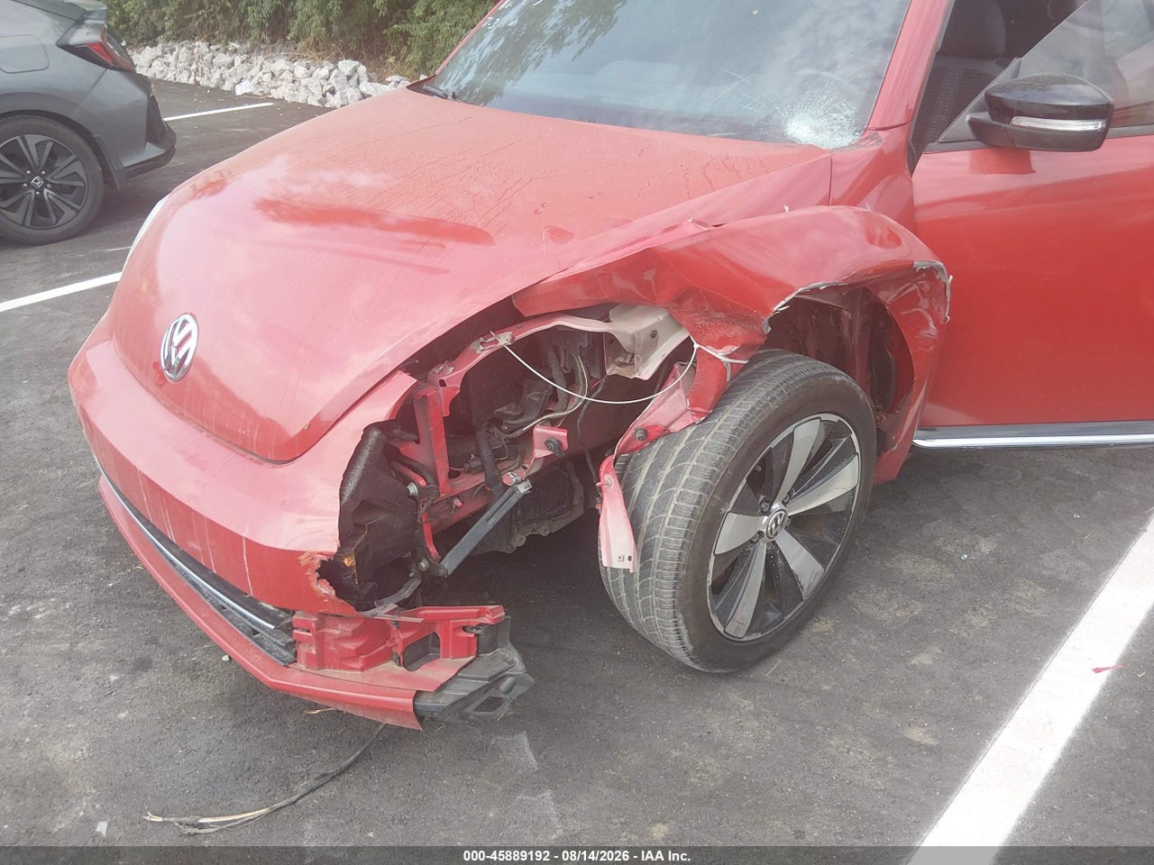 2013 VOLKSWAGEN BEETLE 2.0T TURBO · 6/11