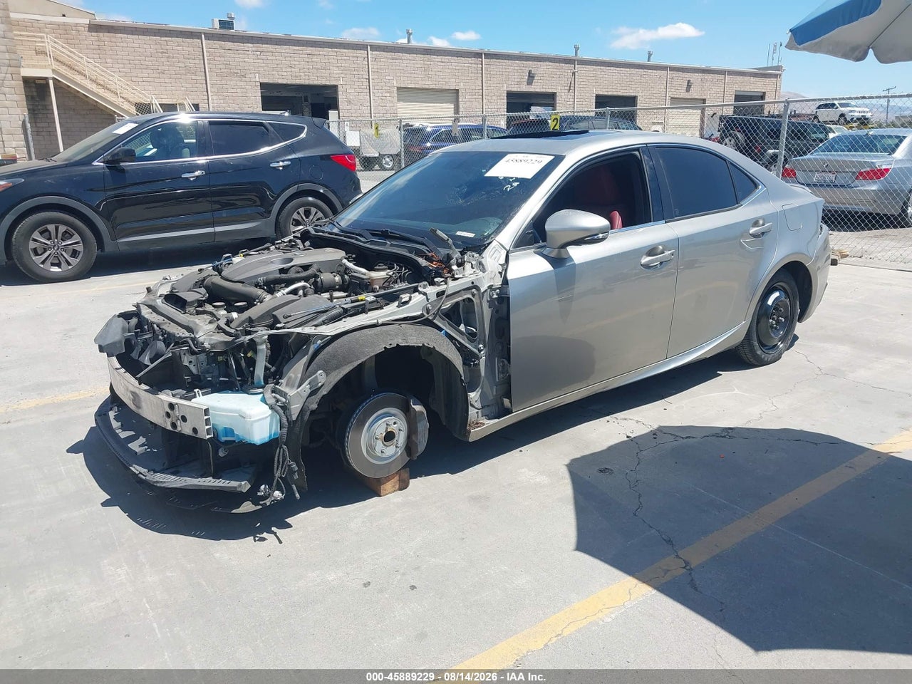 2016 LEXUS IS 200T · 2/10
