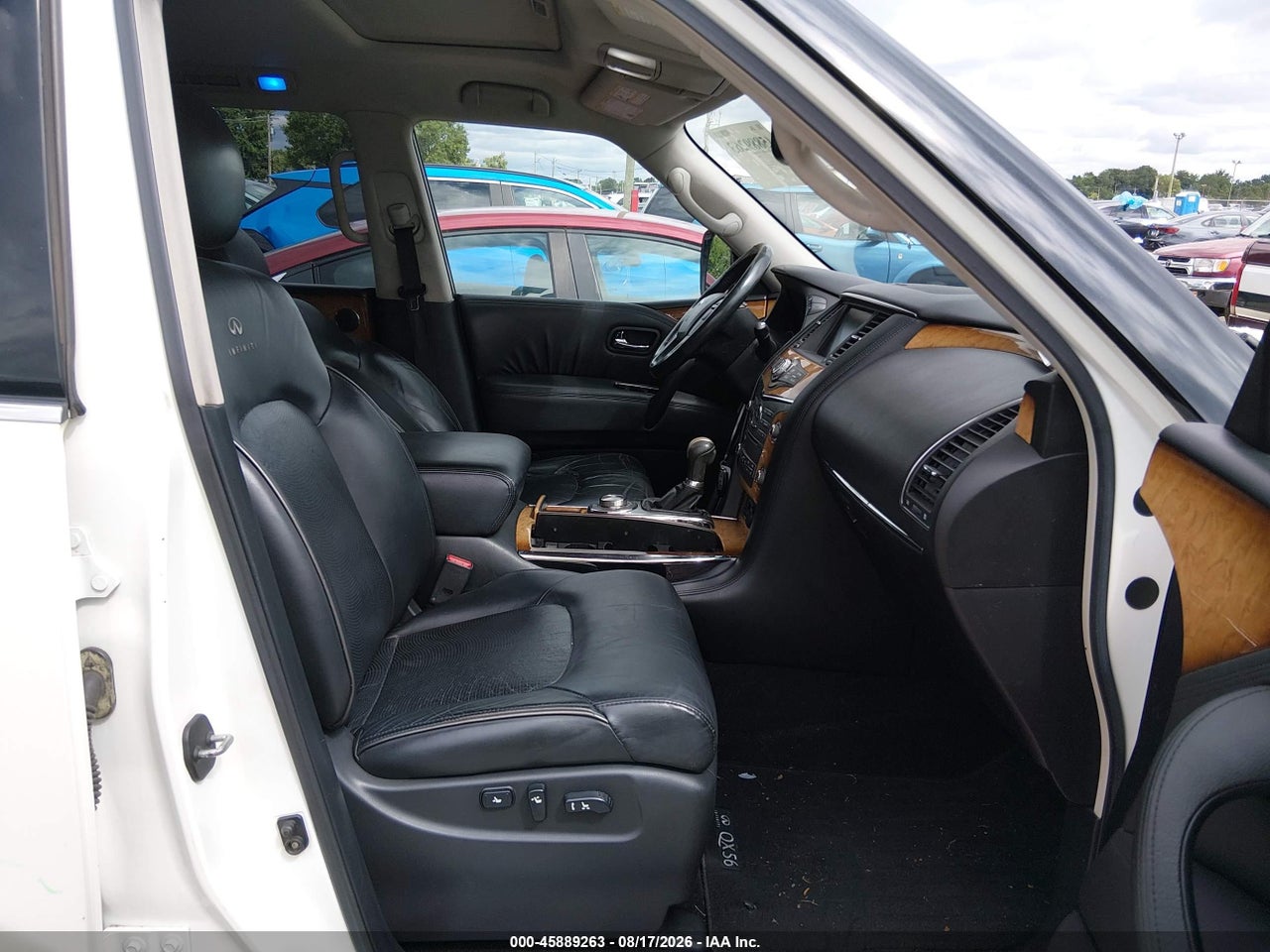 2012 INFINITI QX56 · 5/11
