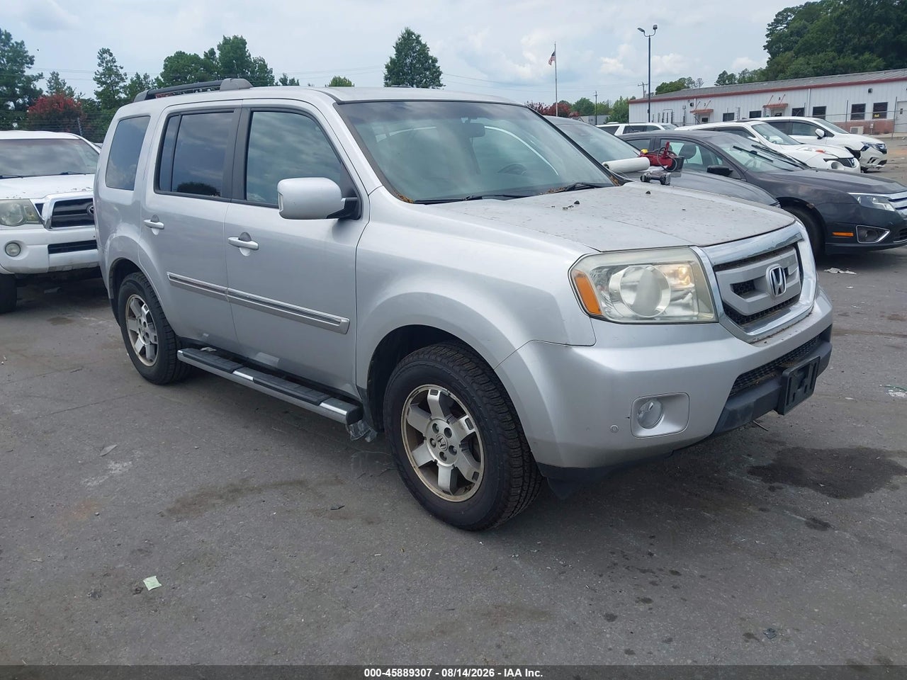 5FNYF3H94BB****** · 2011 HONDA PILOT TOURING