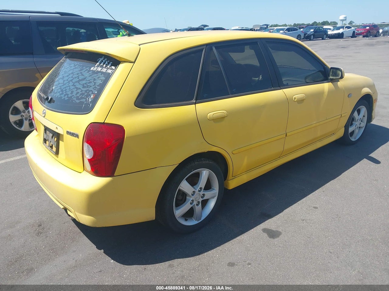 2003 MAZDA PROTEGE5 · 4/10