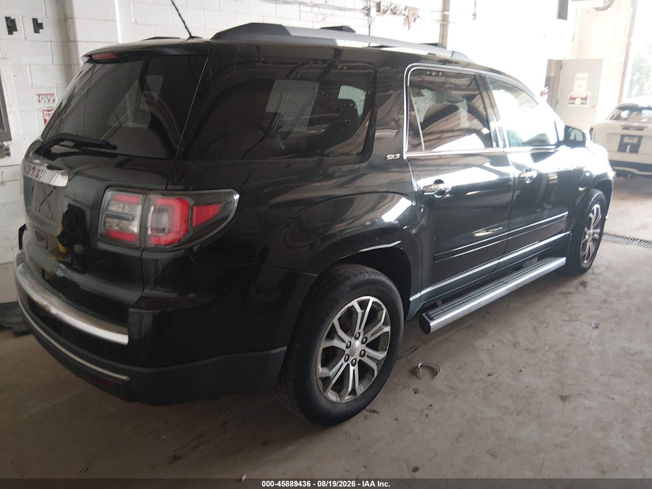 2015 GMC ACADIA SLT-1 · 4/11