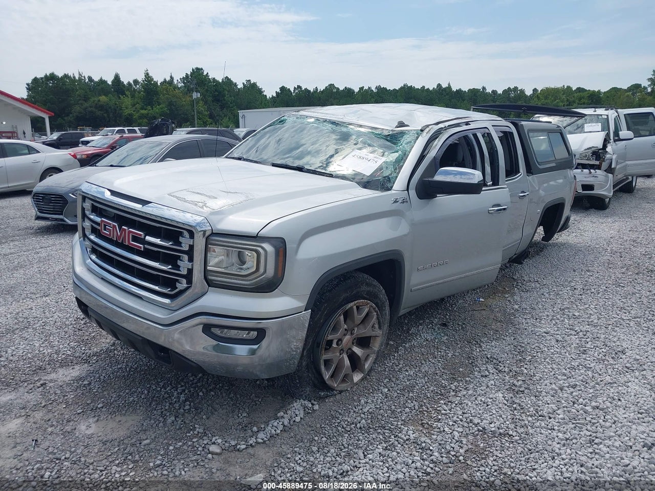 2017 GMC SIERRA 1500 SLT · 2/11