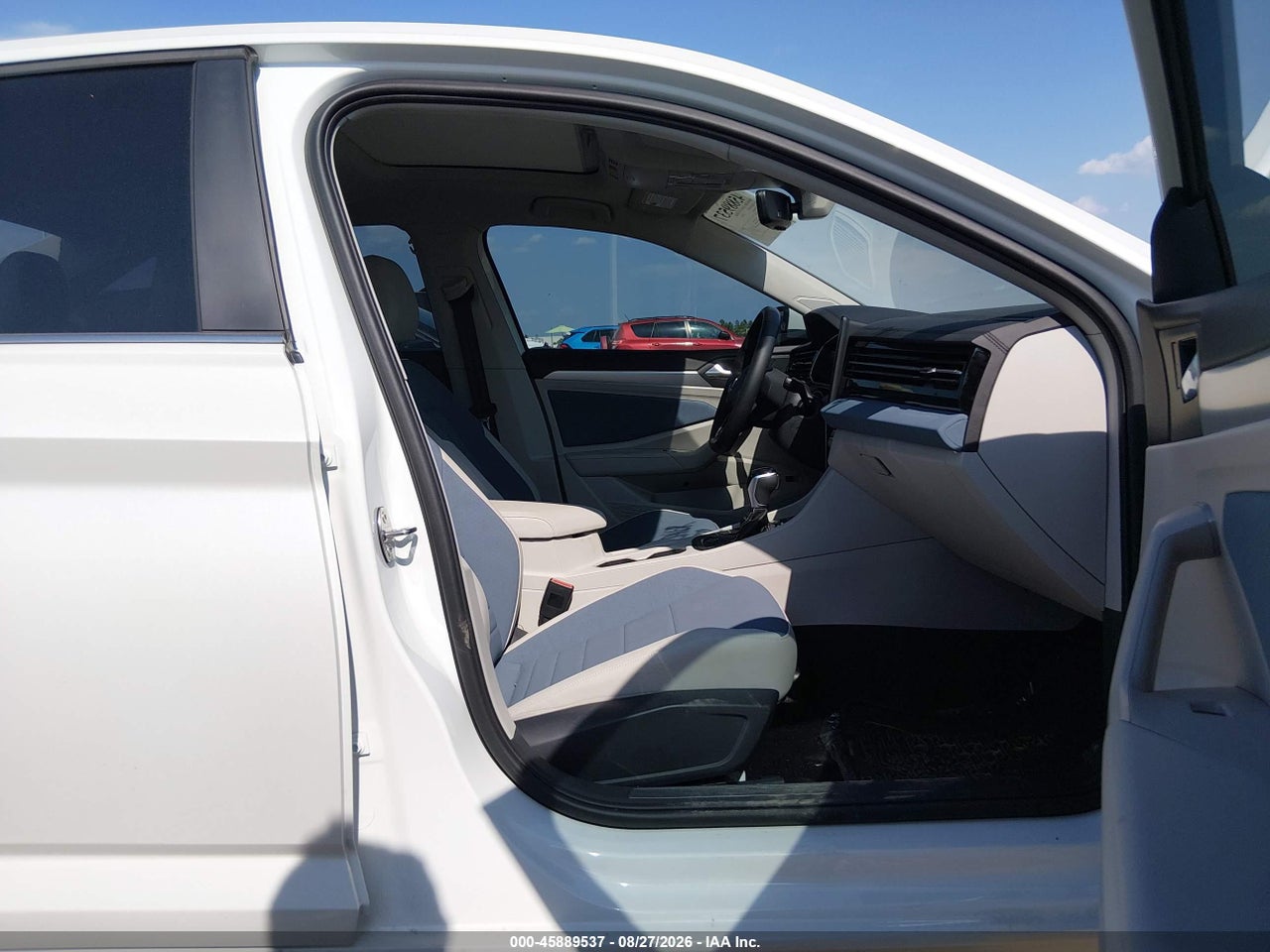 2026 VOLKSWAGEN JETTA SE · 5/11