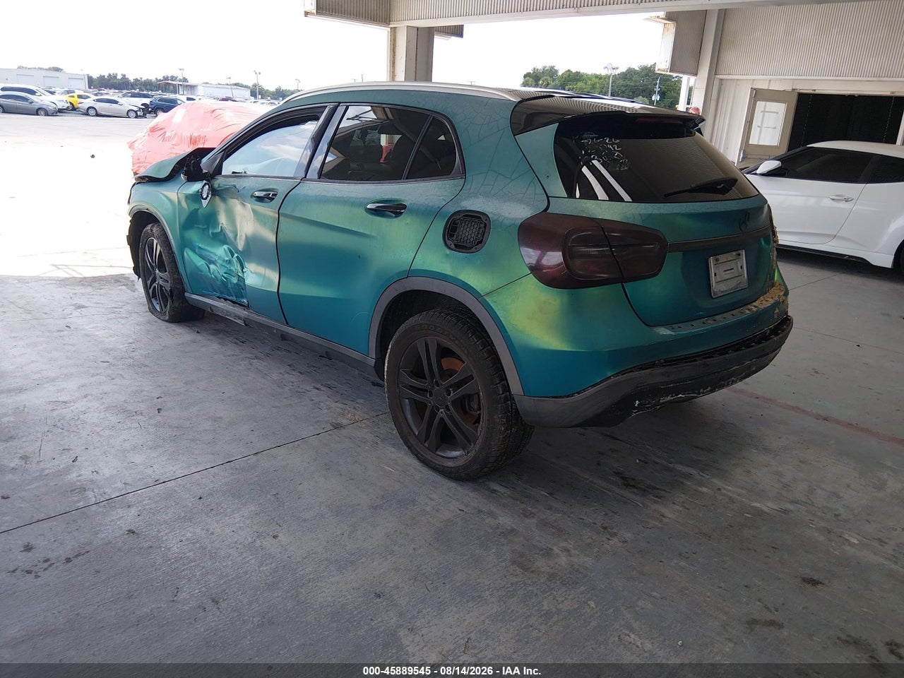2016 MERCEDES-BENZ GLA 250 · 3/11