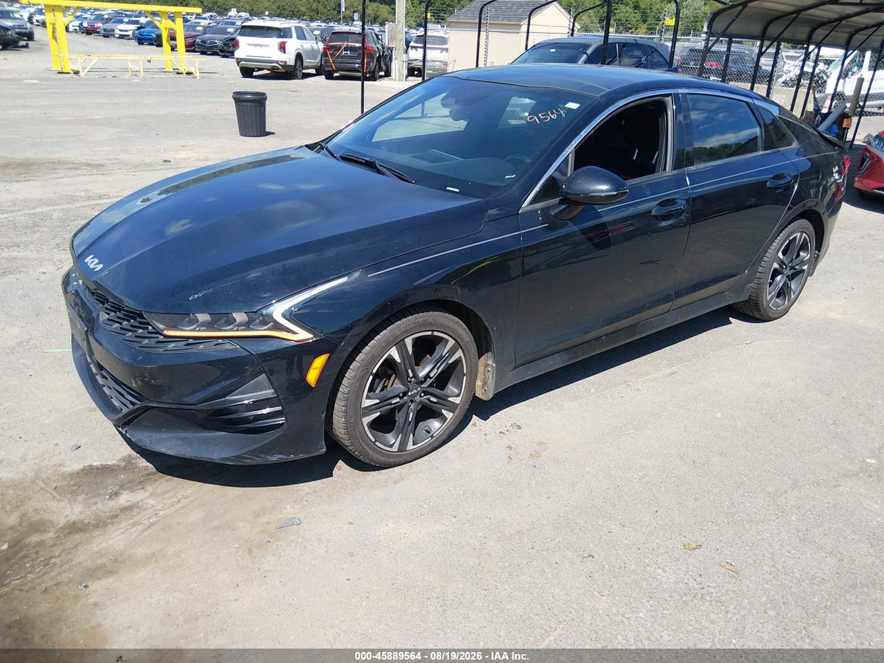 2022 KIA K5 · 2/11