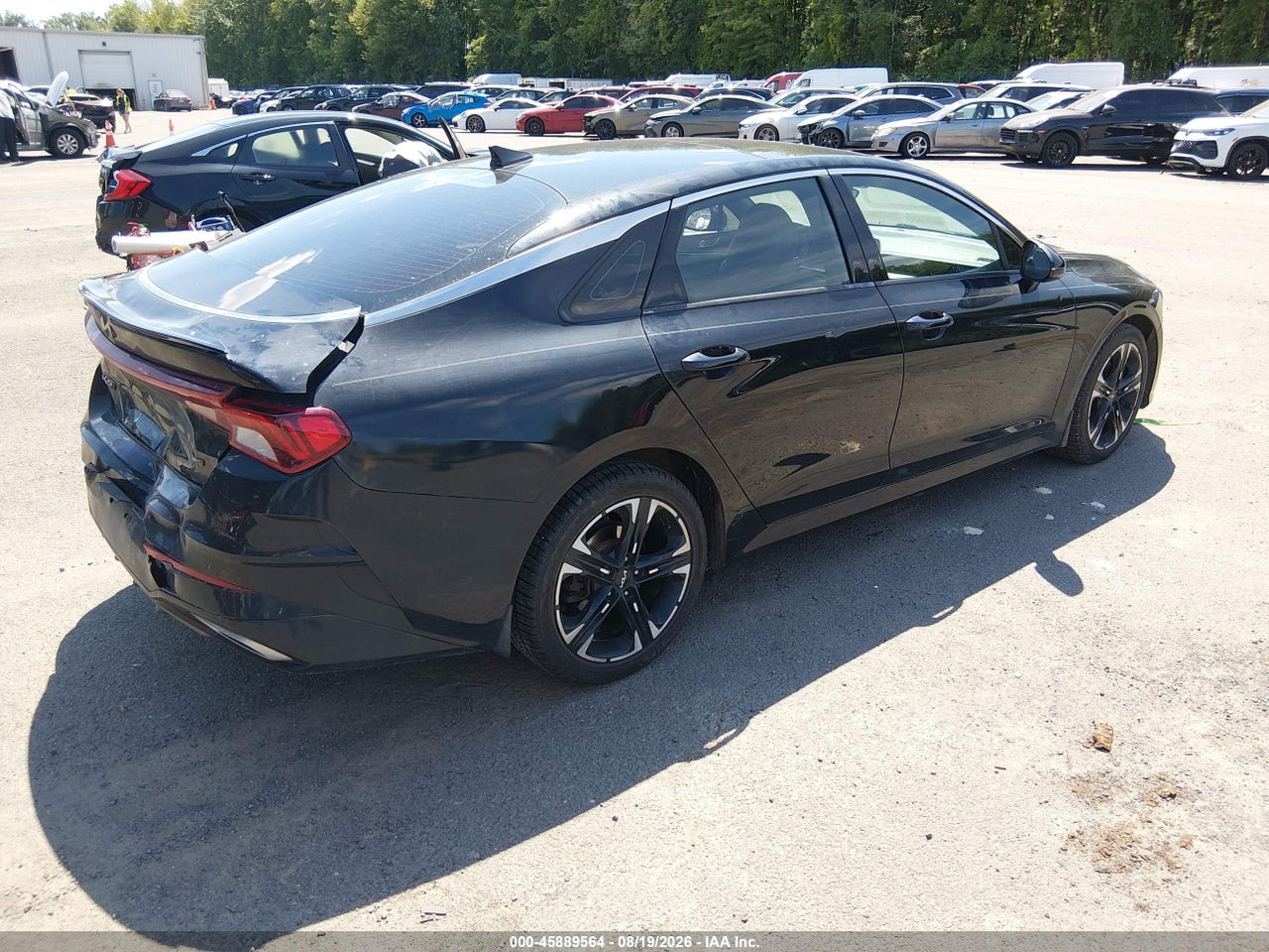 2022 KIA K5 · 4/11