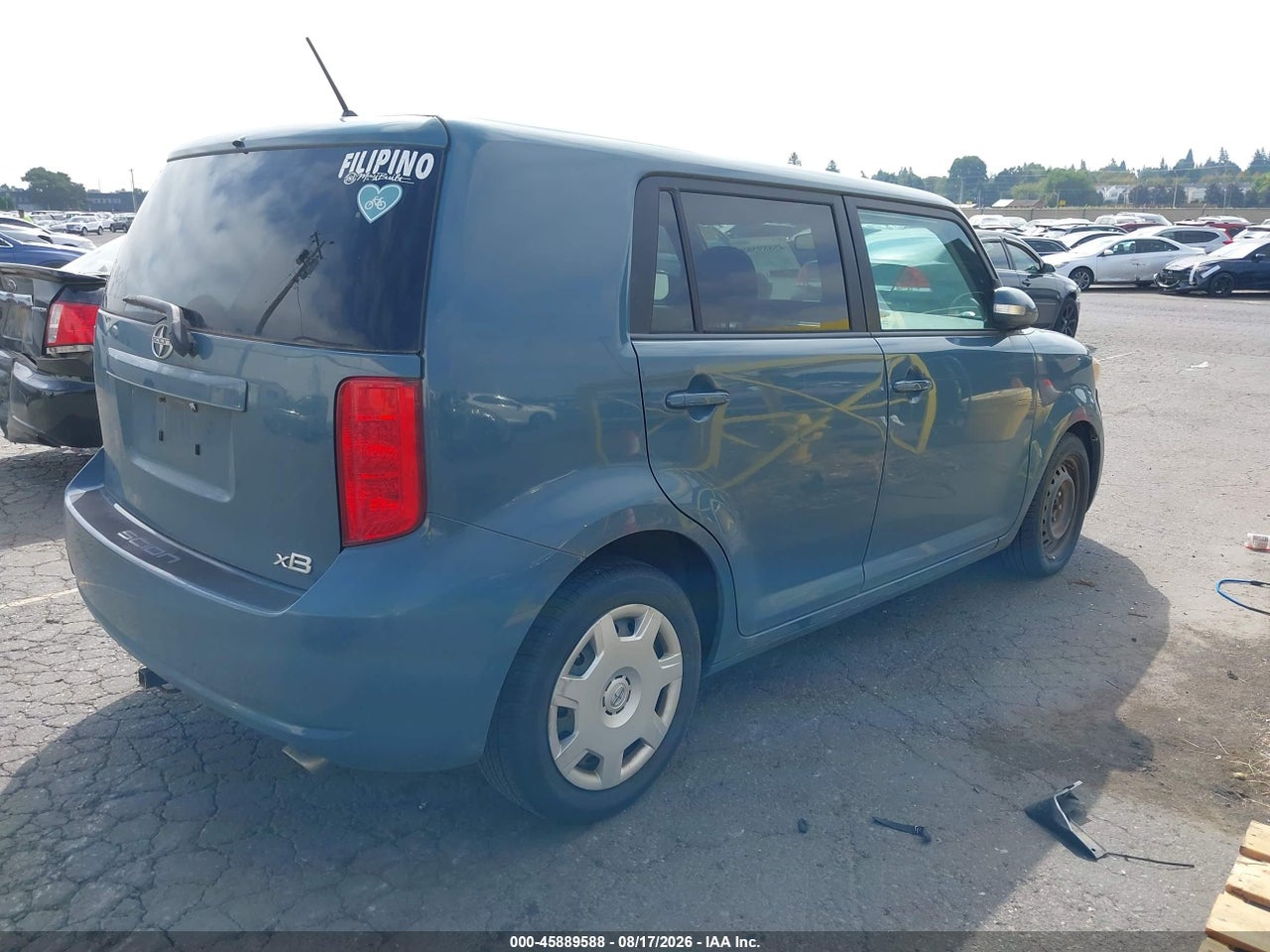 2008 SCION XB · 4/11