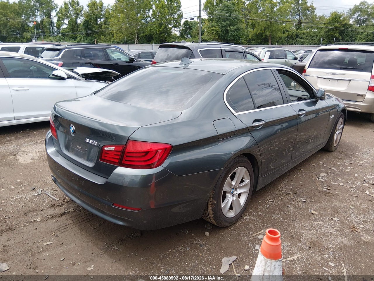 2012 BMW 528I XDRIVE · 4/11