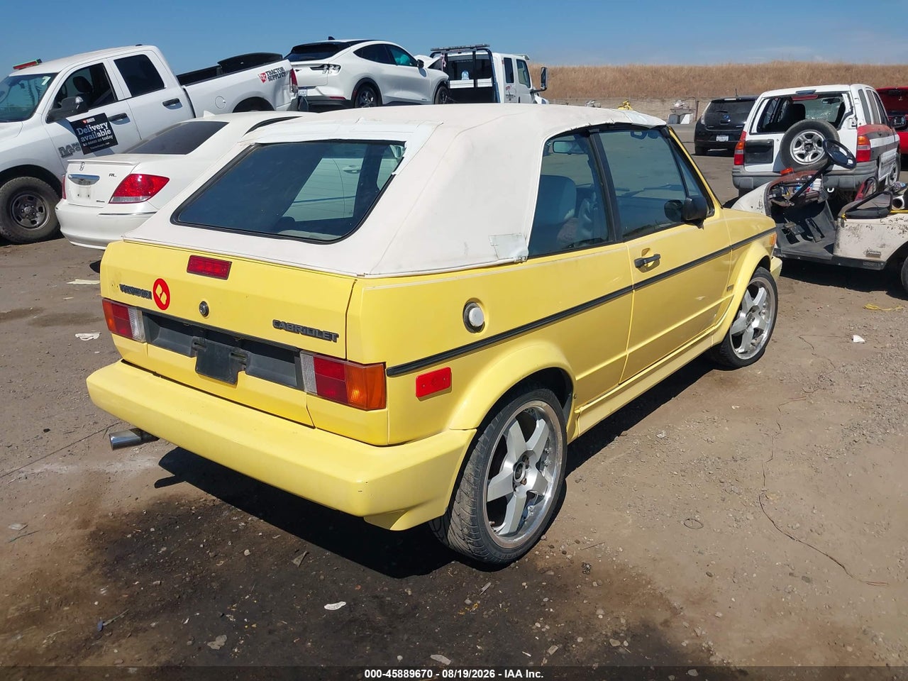 1990 VOLKSWAGEN CABRIOLET · 4/11