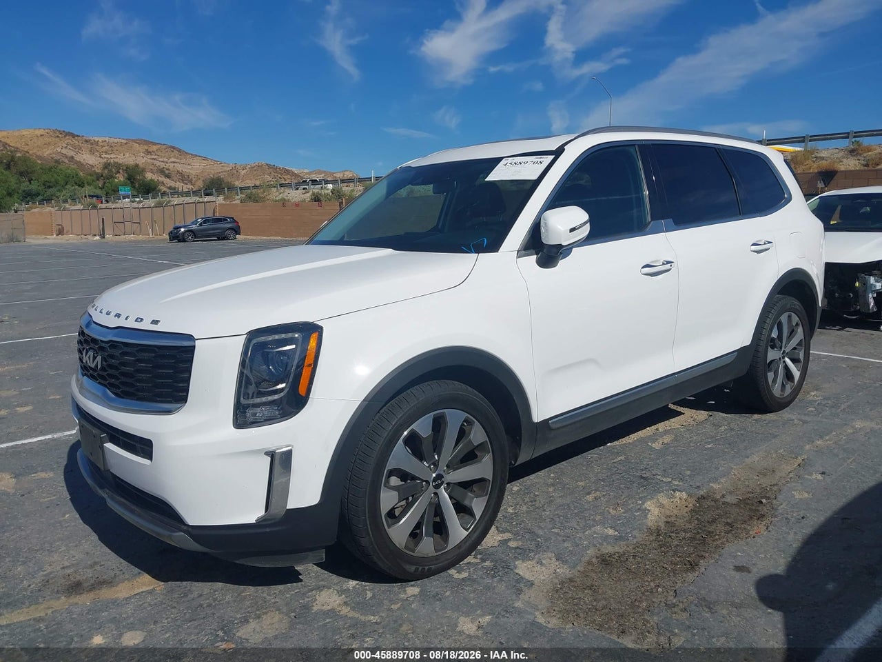 2022 KIA TELLURIDE S · 2/11