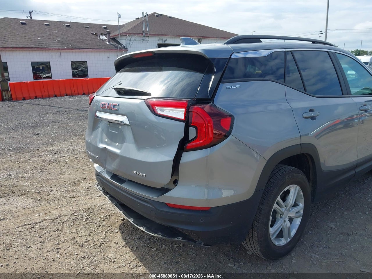 2023 GMC TERRAIN AWD SLE · 6/11