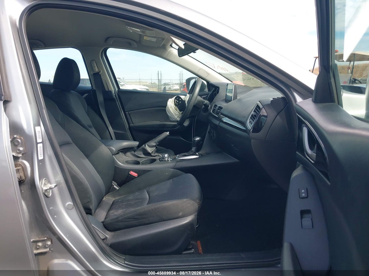 2015 MAZDA MAZDA3 I SPORT · 5/11
