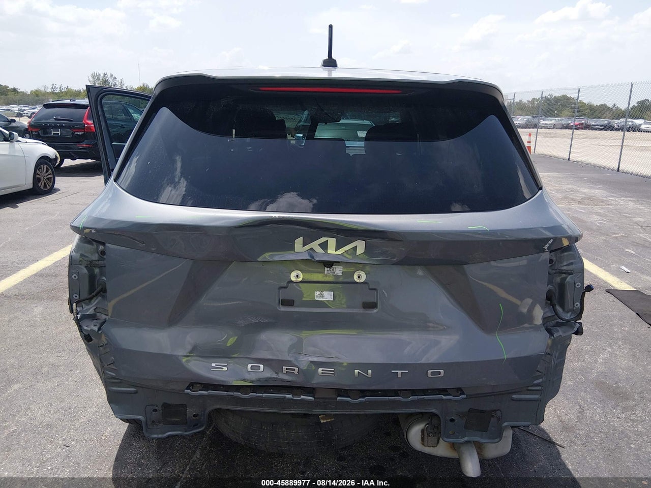 2022 KIA SORENTO LX · 6/11