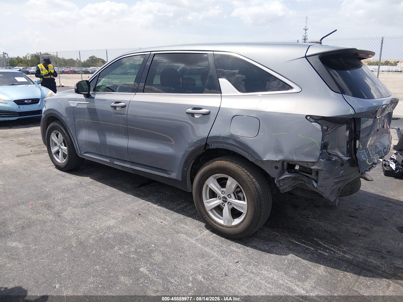 2022 KIA SORENTO LX · 3/11