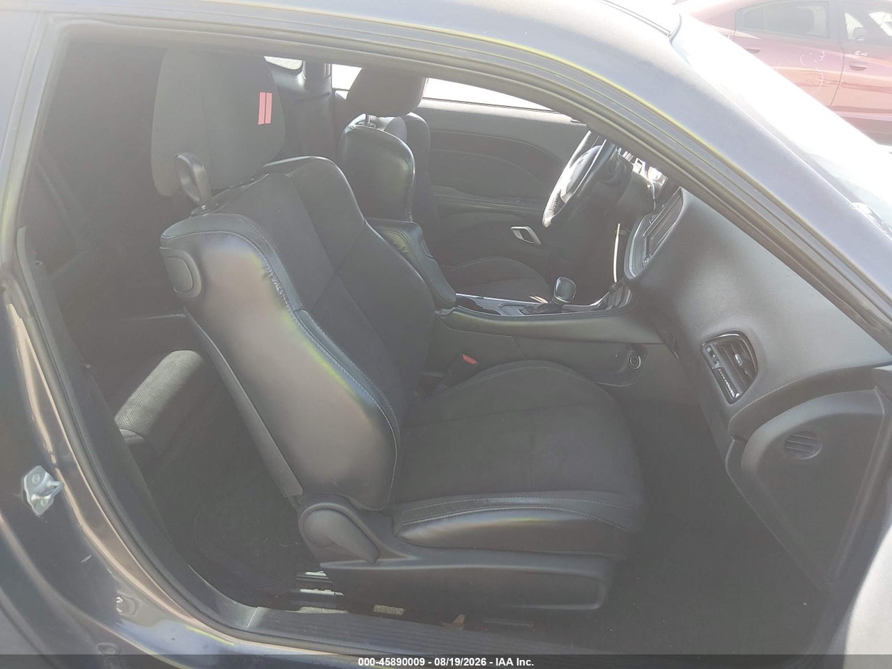 2018 DODGE CHALLENGER SXT PLUS · 5/11