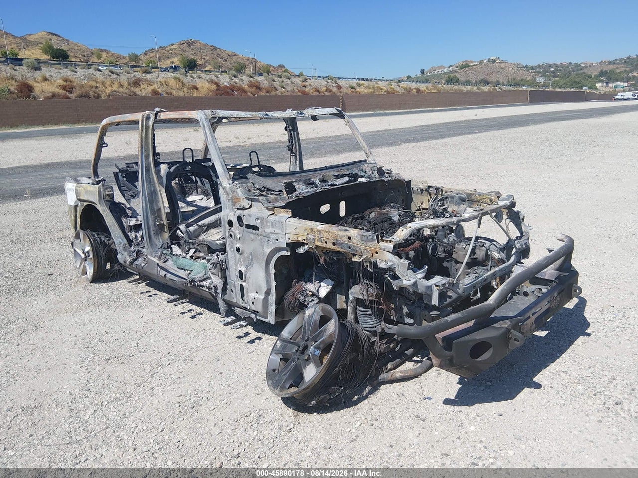 1C4HJXEN0JW****** · 2018 JEEP WRANGLER UNLIMITED SAHARA 4X4